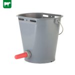 SEAU À VEAU (PLASTIQUE)